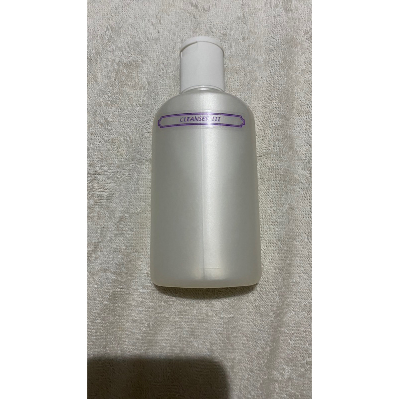 Dr Kun Jayanata Cleanser