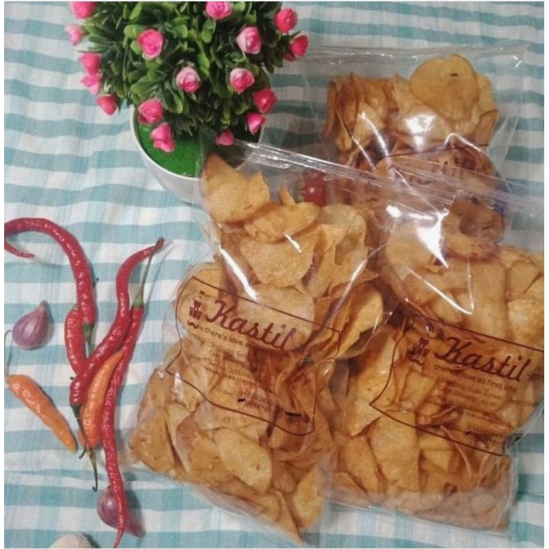 

Keripik singkong oven pedas manis gurih halal Camilan enak Camilan sehat Snack kekinian Kripik nagih kemasan 150 gr Snack anak muda Kripik balado KASTIL SNACK