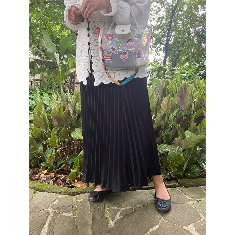 Flowy Pleats Skirt / Rok Plisket by Milposhka