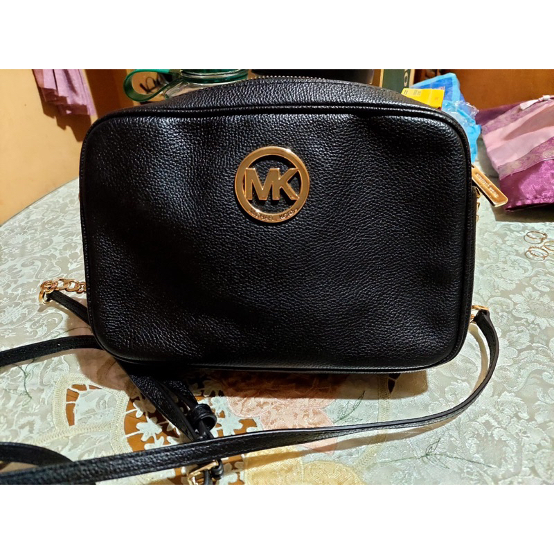Preloved Michael Kors Fulton Large Leather Crossbody Bag Black / MK Fulton