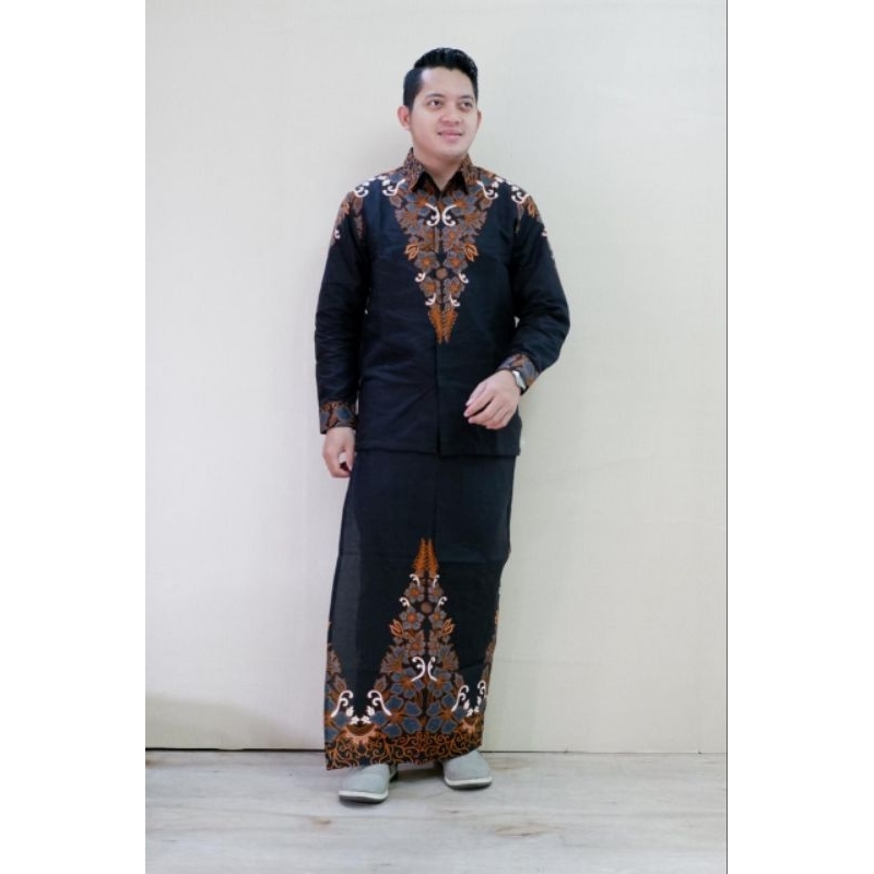SETELAN KEMEJA BATIK KOKO + SARUNG