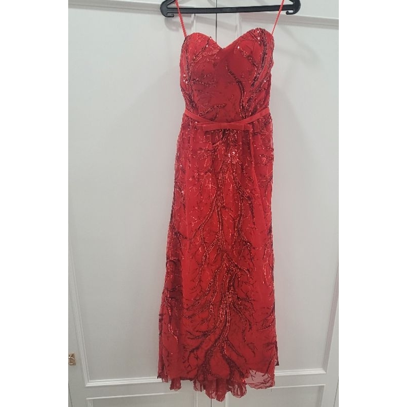 Preloved Gaun Pesta Merah