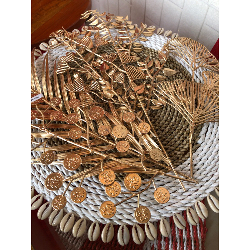 ARTIFICIAL GOLD FLOWER