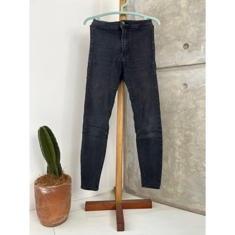 Celana Jeans Wanita Jegging Denim - Bershka Preloved