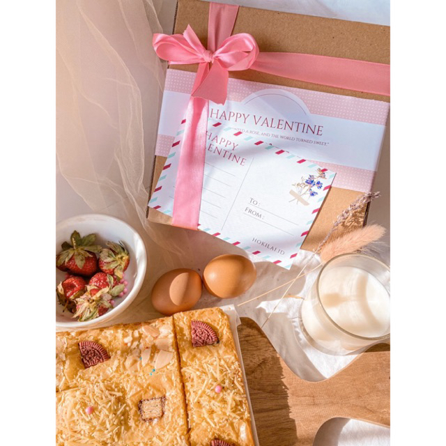 

Blondies Brownies Panggang White Chocolate | Hampers Valentine