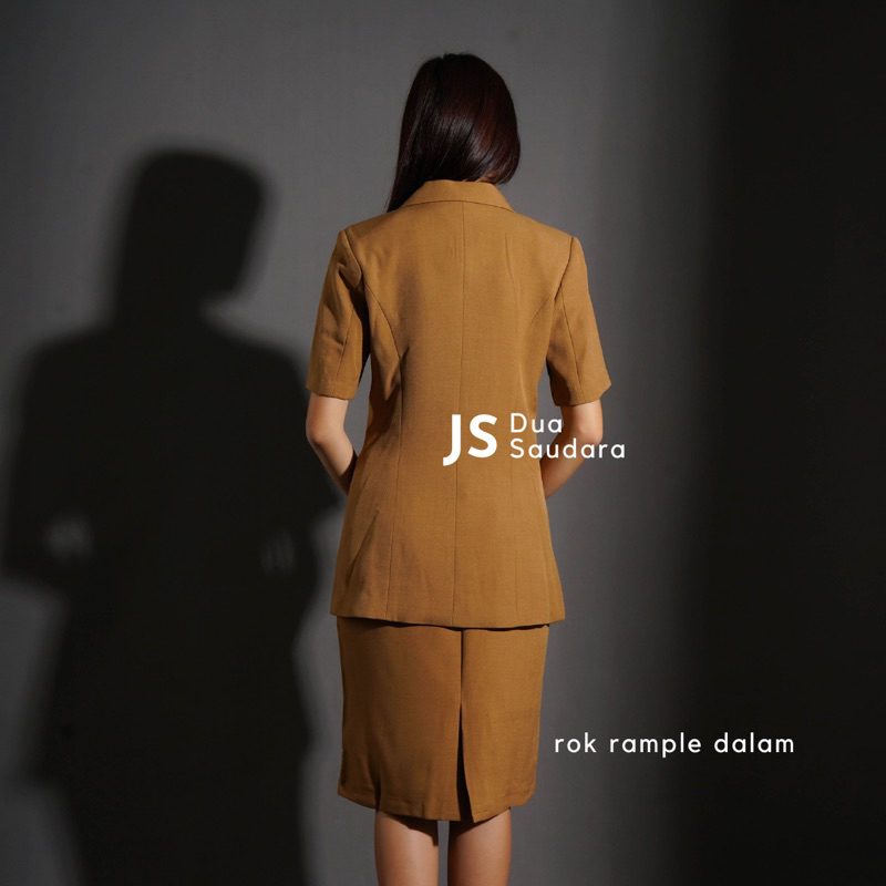 LENGAN PENDEK ROK / PEMDA / KHAKI WANITA / SERAGAM PEMDA / BAJU DINAS / SERAGAM DINAS