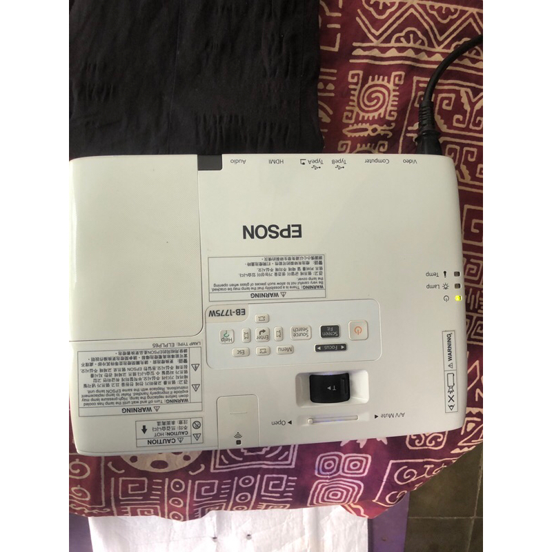LCD Proyektor Epson EB-1775W Bekas