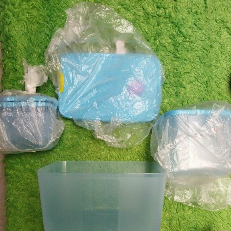 Freezermate tupperware biru ungu 4 pcs wadah makanan beku/freezer
