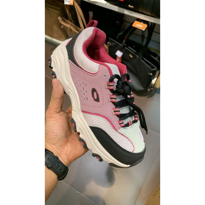 Sale sepatu sneakers anak cewek Margaret brand Payless