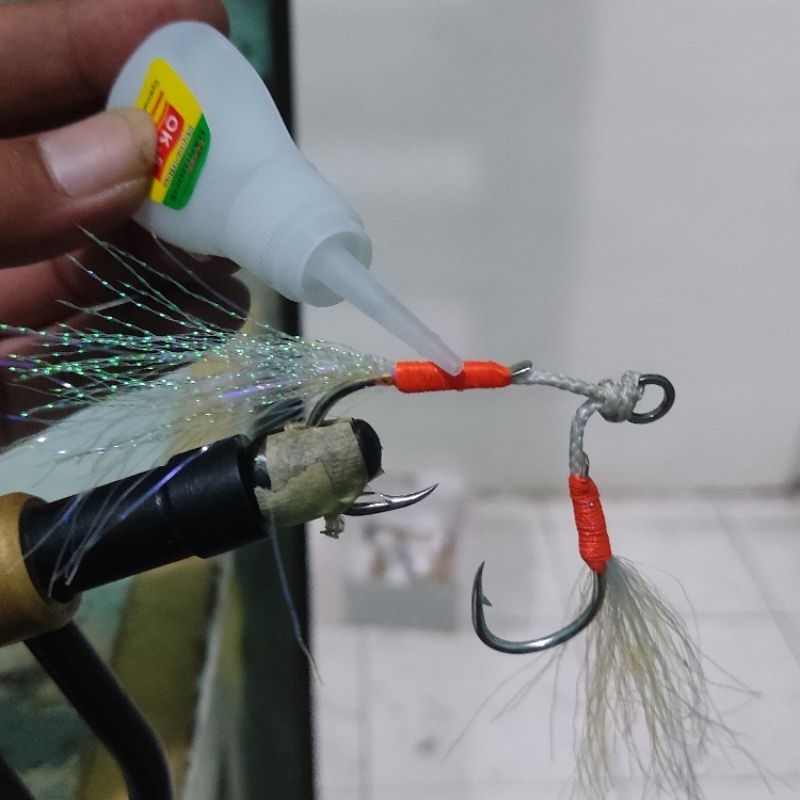 Lem Assisthook Murah dan Kuat Lem Tetes Mancing Serbaguna