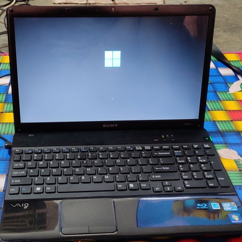 LAPTOP SONY VAIO core i5 AM 4GB HD 512GB