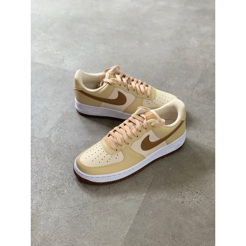 NIKE AIR FORCE 1 LOW LV08 WHITE ALE BROWN 100% ORIGINAL