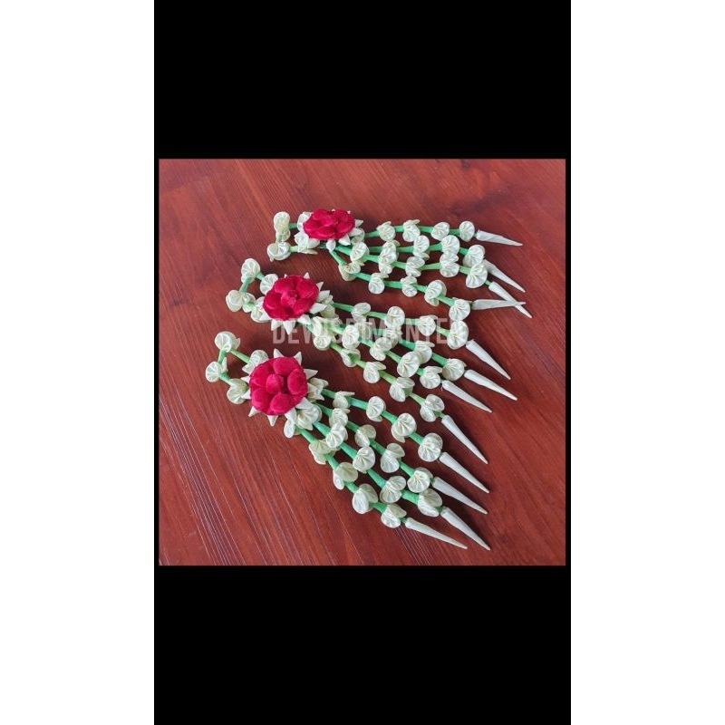 Melati keris/kolong keris