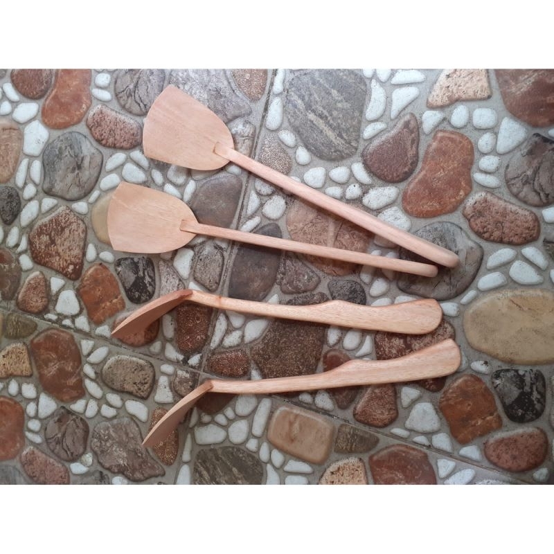 Spatula/ Sutil Teflon Model Baru p31 cm