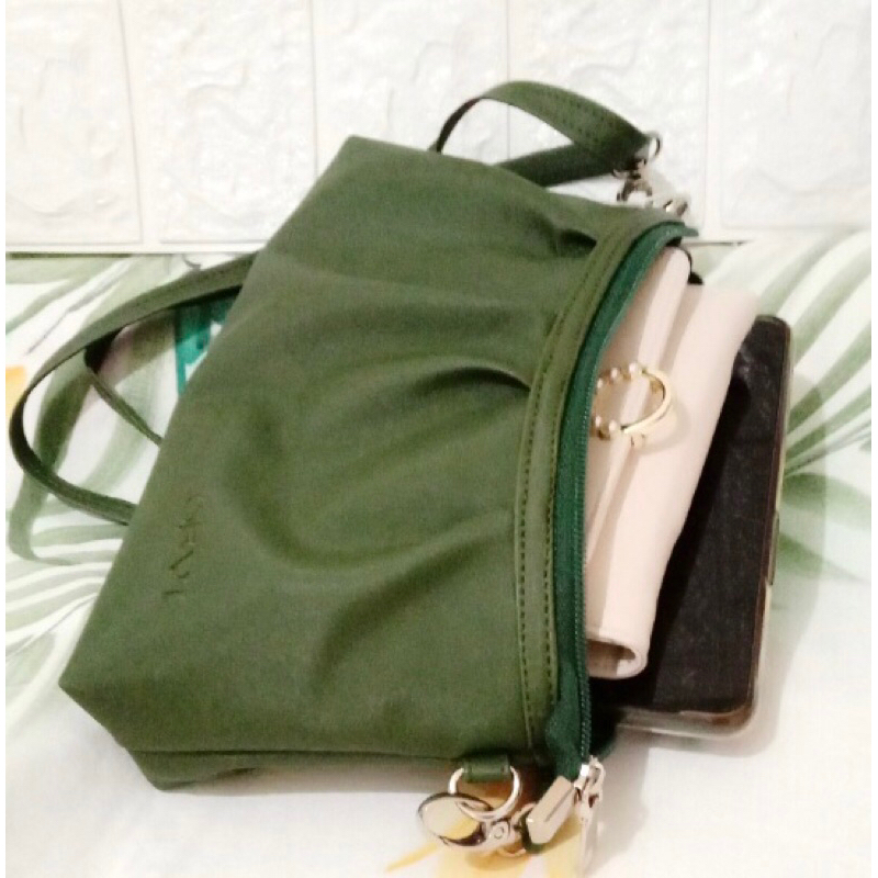 Tas Selempang Mahira Bag by Loevi