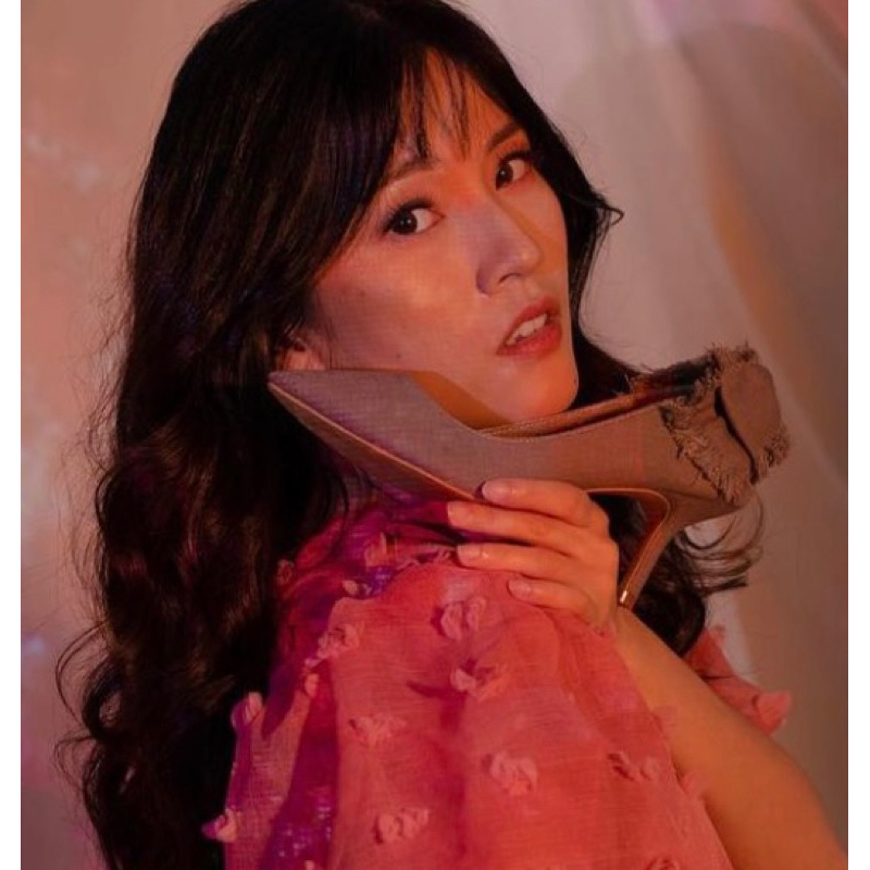 ittaherl robin taupe size 38 ighunt heels bayar lunas ya wajib. robbin cinderella snow white love le