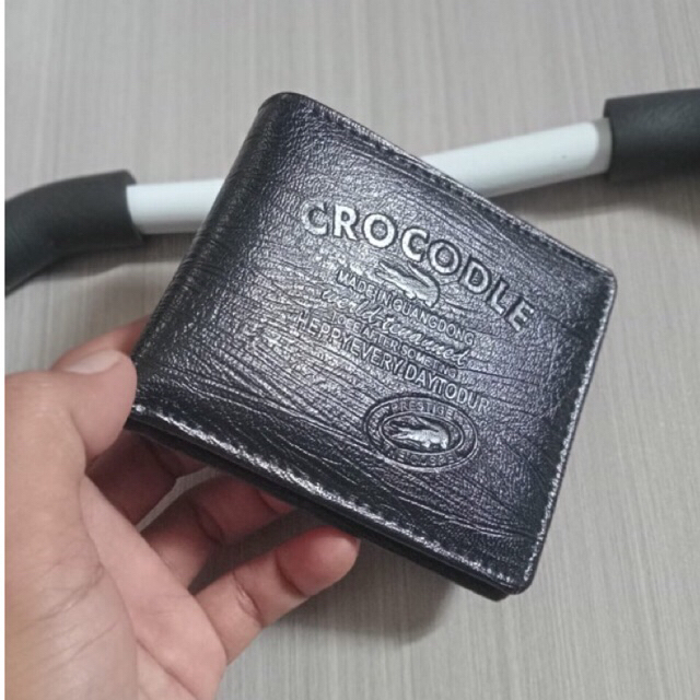 dompet untuk pria bahan kulit PU lokal motif urat kayu harga murah meriah #dompet #dompetpria