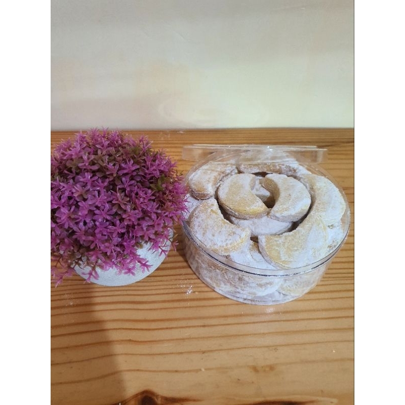 

Kue Kering Putri Salju