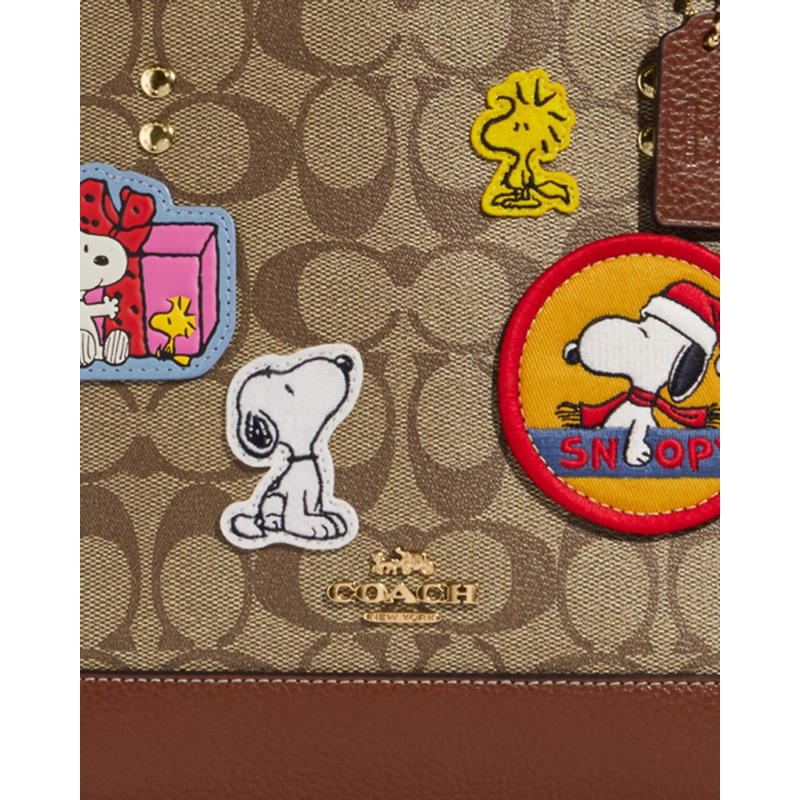 Coach X Peanuts Dempsey Tote 22 In Signature Canvas With Patches (CE851)