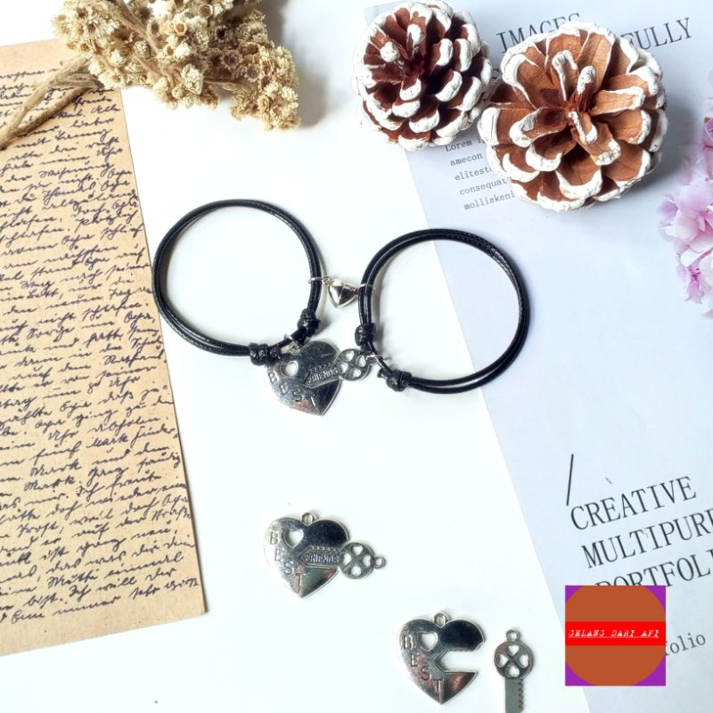 Sepasang/2 pcs Gelang Best Friend Kunci Love Gelang Couple Persahabatan