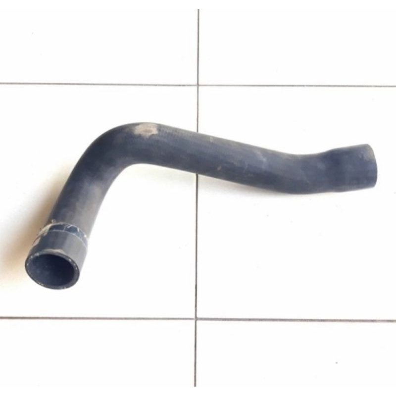 Selang Atas Air Radiator BMW 520i E34 M50 Hose