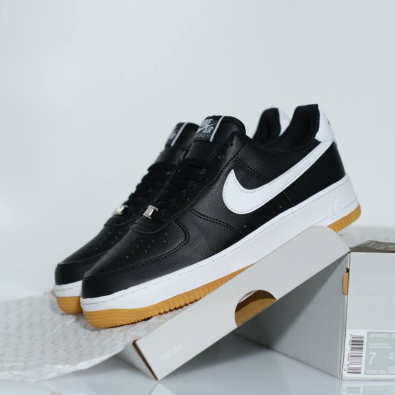 Nike Air Force 1 Low '07 Black White Gum