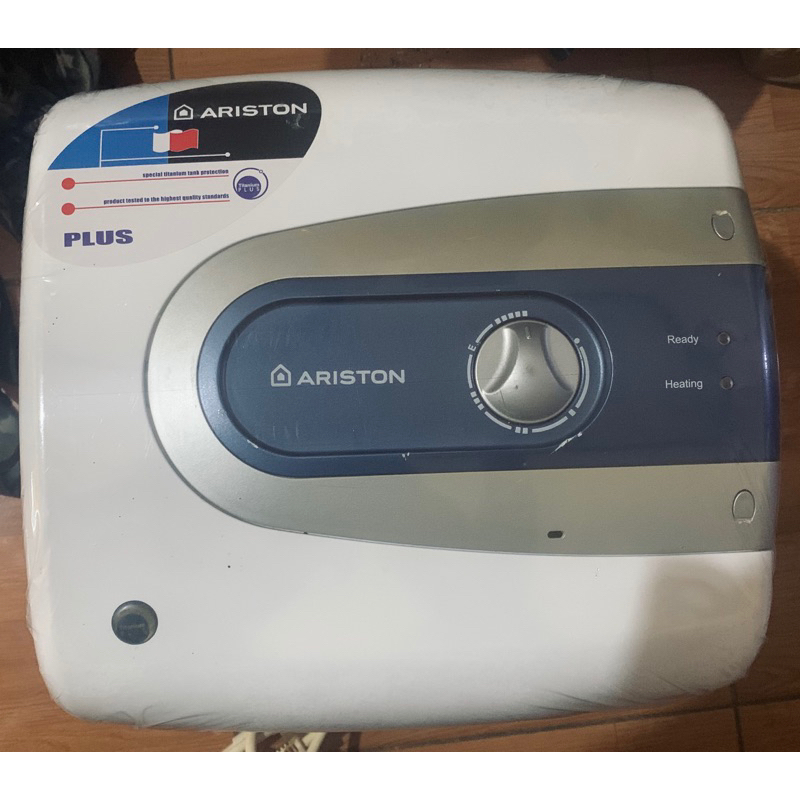 Water Heater/Pemanas Air Listrik Ariston 30 liter 800 watt FREE FLEXIBEL