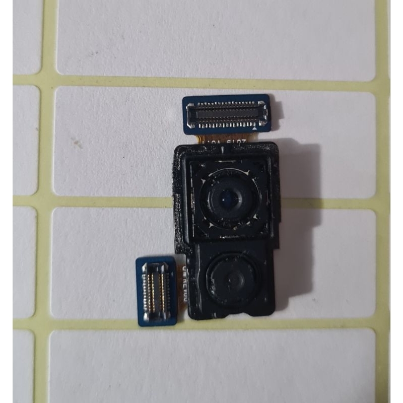 CAMERA BELAKANG SAMSUNG M20/M205F ORIGINAL BAWAAN HP(SATU SET)