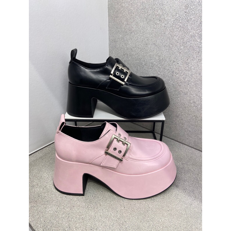 Sepatu wanita Wedges Charles&keith original store