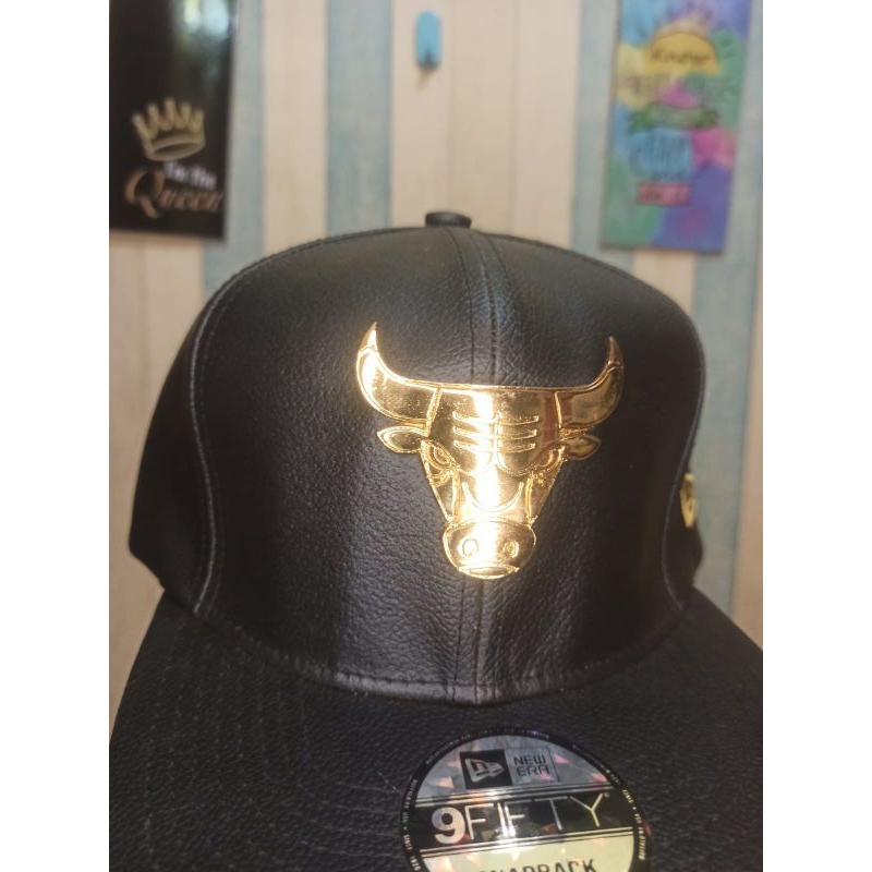 Topi Banteng Logo Plat Besi