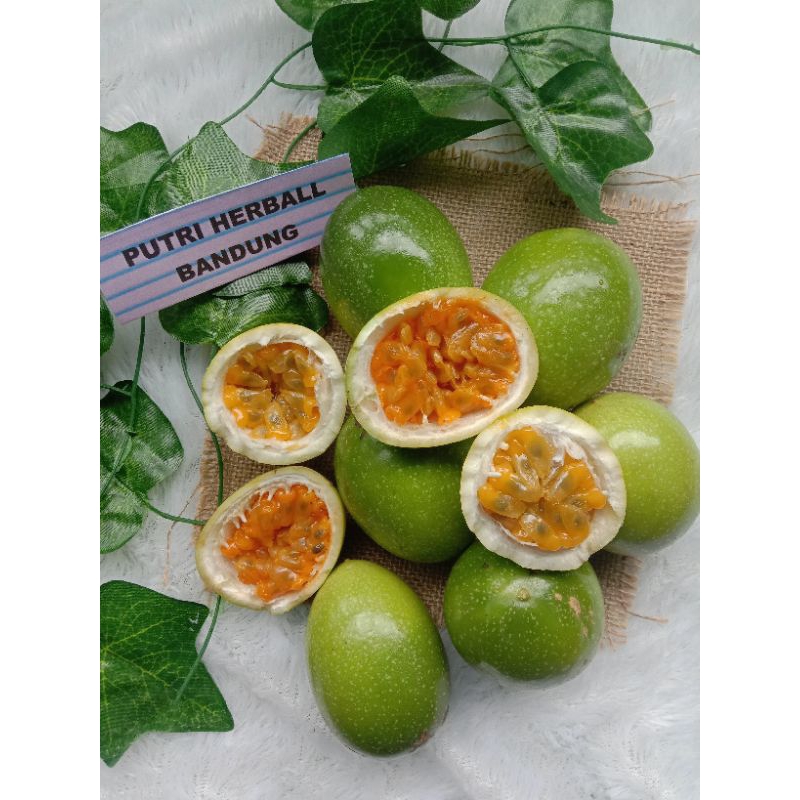 

BUAH MARKISA ATAU SAPROLA ASAM SEGAR COCOK DI BUAT SIRUP