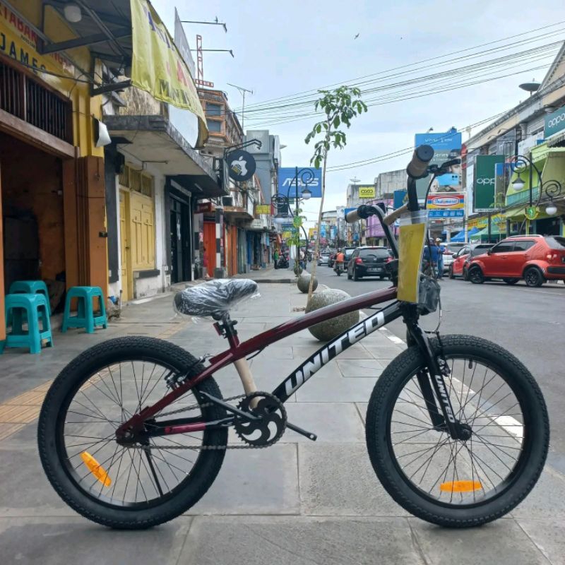 stang  bmx sepeda. bmx united dbased