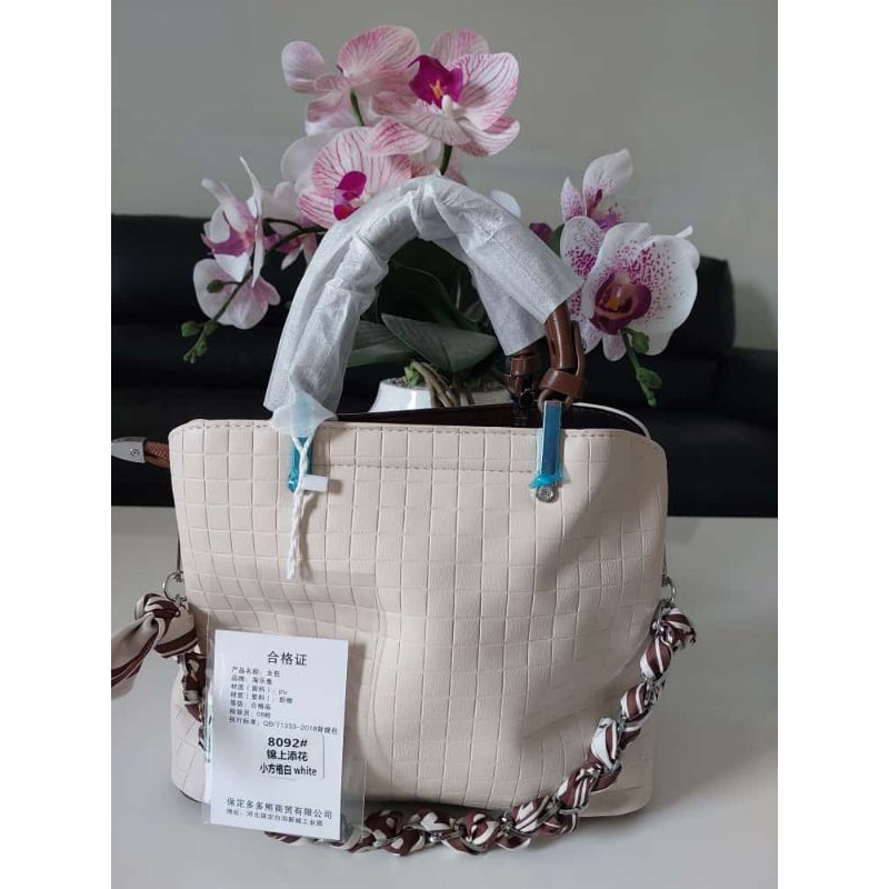 8092 white tas slempang Taoleyu tas sling bag import