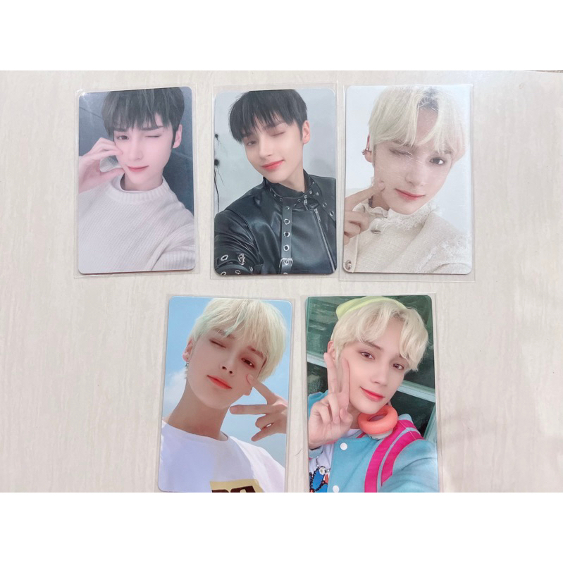 TXT HUENINGKAI OFFICIAL PHOTOCARD