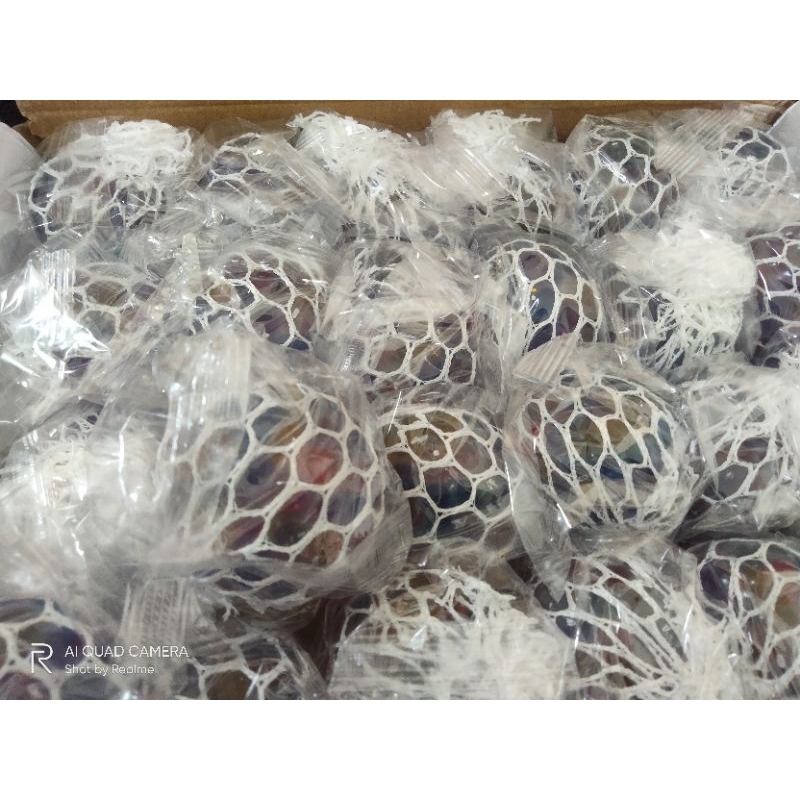 Mainan Squish Ball dalam jaring