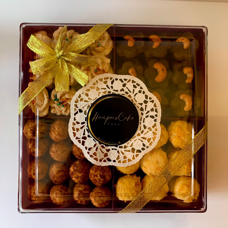 

KUE KERING PALM CHEESE, CORNFLAKE, COKLAT METE, SAGU KEJU HAMPERS KUE LEBARAN