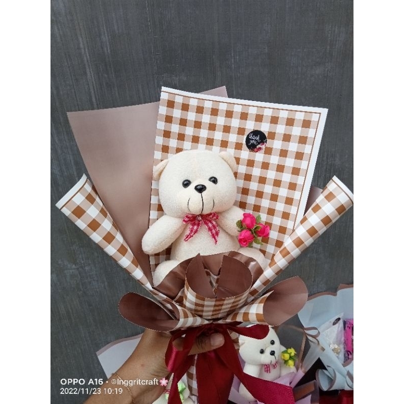 Buket Boneka Wisuda