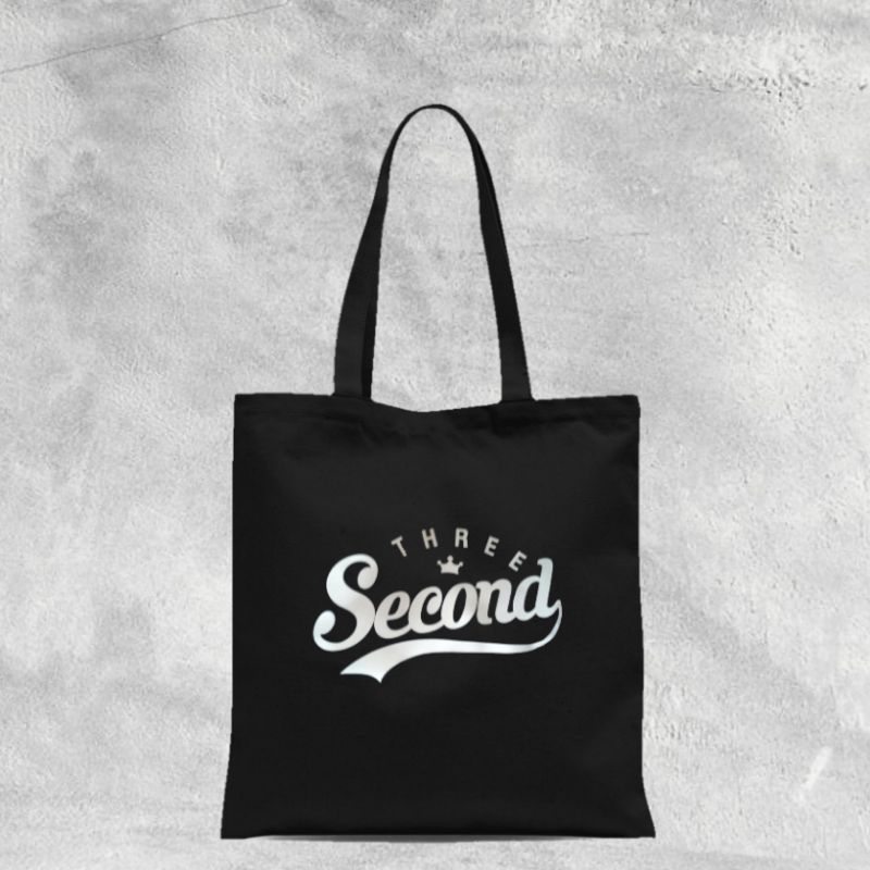 TOTEBAG KANVAS RESLETING DISTRO TERMURAH /TOTEBAG /TOTEBAG WANITA /TOTE BAG KEKINIAN