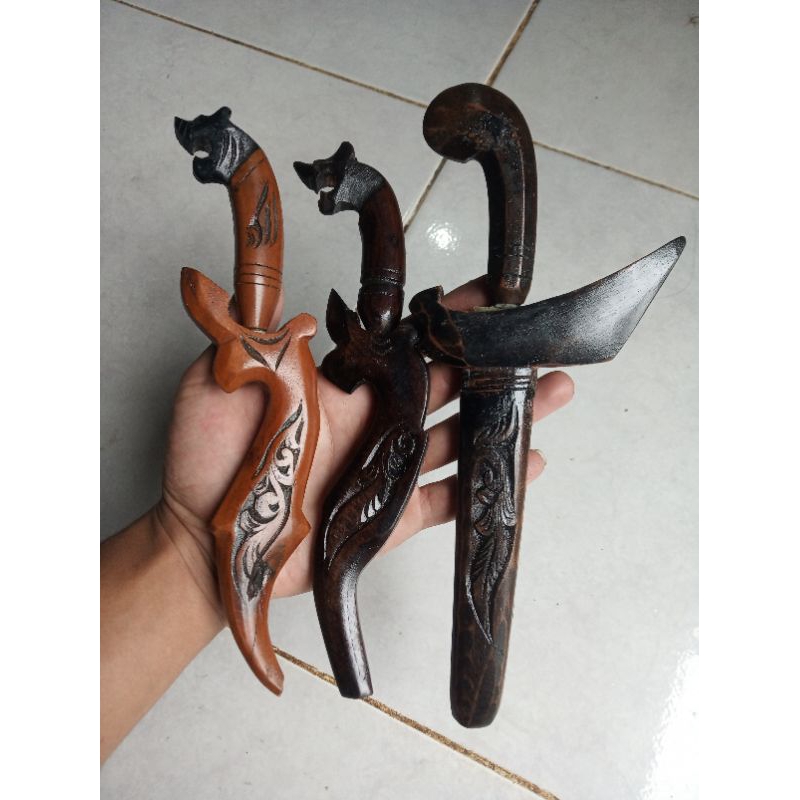 (PUSAKA)Paket 3PCS Pusaka Kuningan Berlafadz Kuj4ng/Keris(Reall Pick)