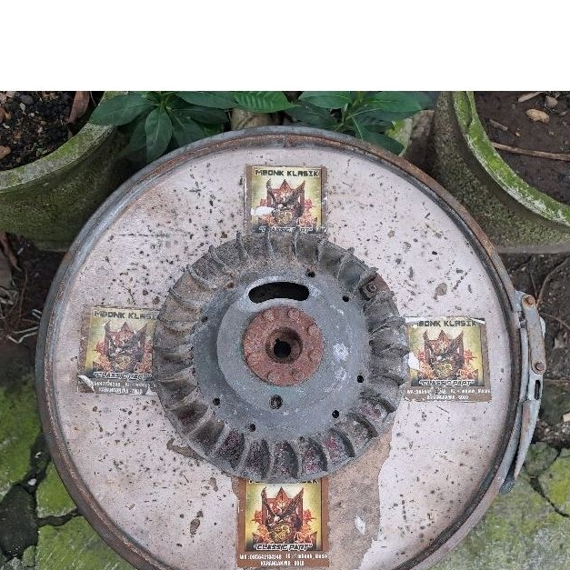 magnet vespa pts special smallframe ORIGINAL mahnit vespa pts magnit vespa pts 90 pts 100 magnet pts