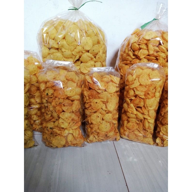 

Snack Cemilan Comring Singkong Pedas Kiloan 2 bungkus 1 kg