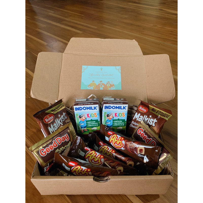 

Hampers box | hampers wisuda | hampers snack | hampers sidang skripsi | gift box | hampers kekinian | hampers murah | hampers hijab
