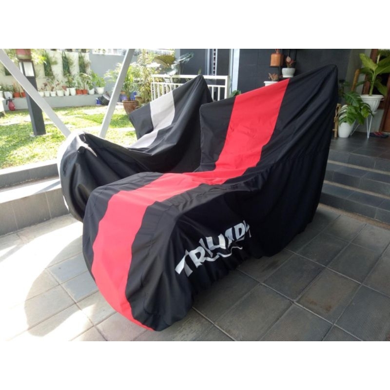 Selimut Motor / Cover Motor  Triumph