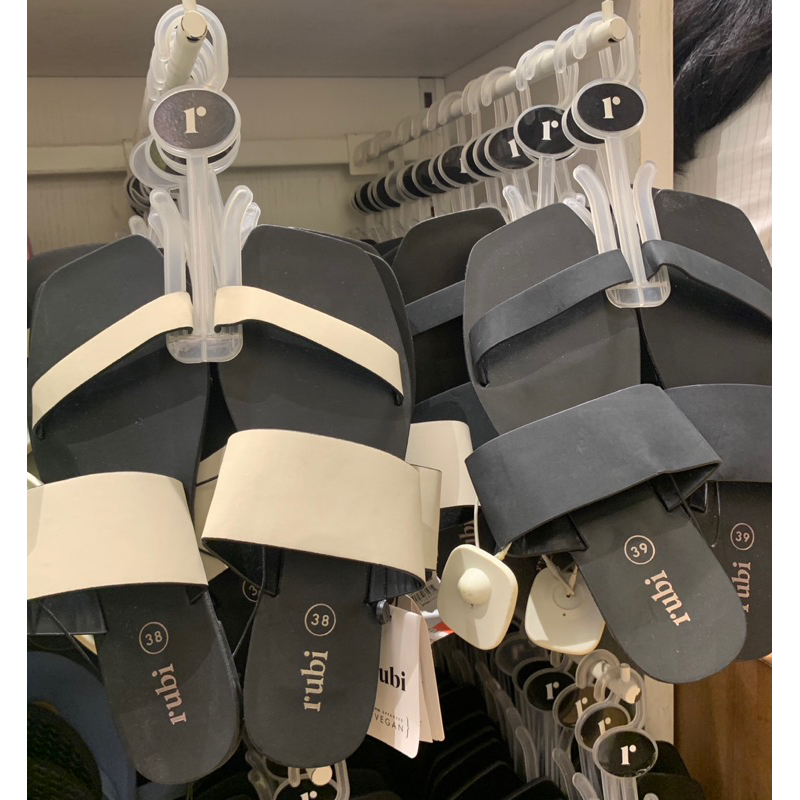 Sandal Rubi/Sepatu Sandal Rubi/Sandals Rubi/Rubi Sandal