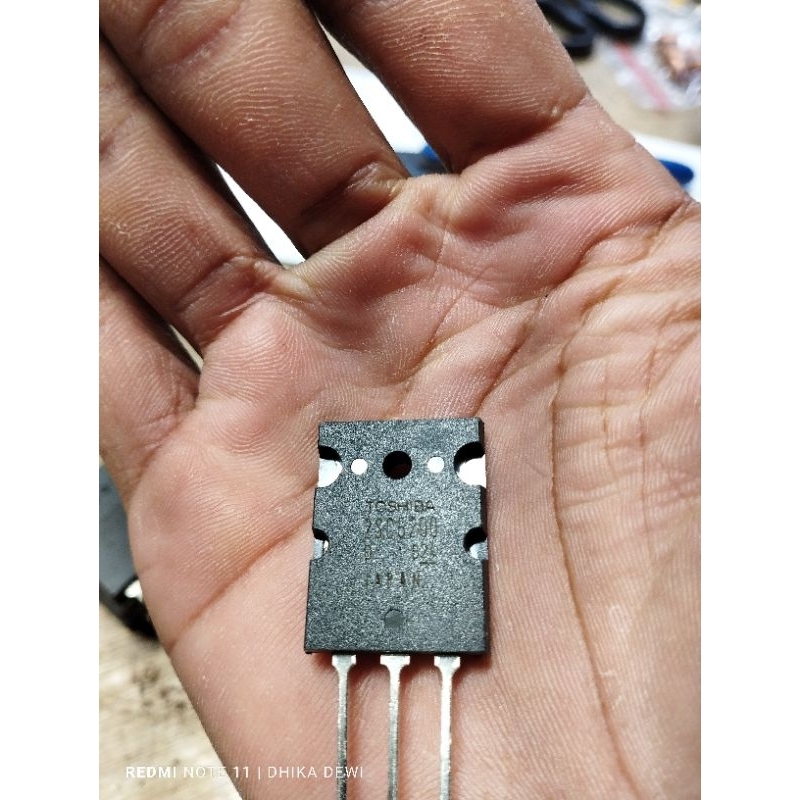 toshiba 1943+5200 lot 524