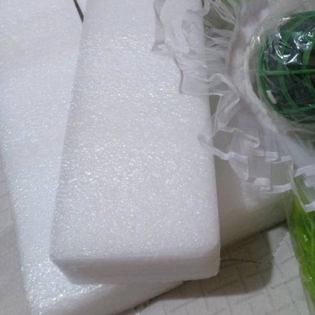 Busa PE Foam Polybonding / Busa Elastis Dekorasi Pelaminan / Busa Bunga / Busa Packing 20x8 cm