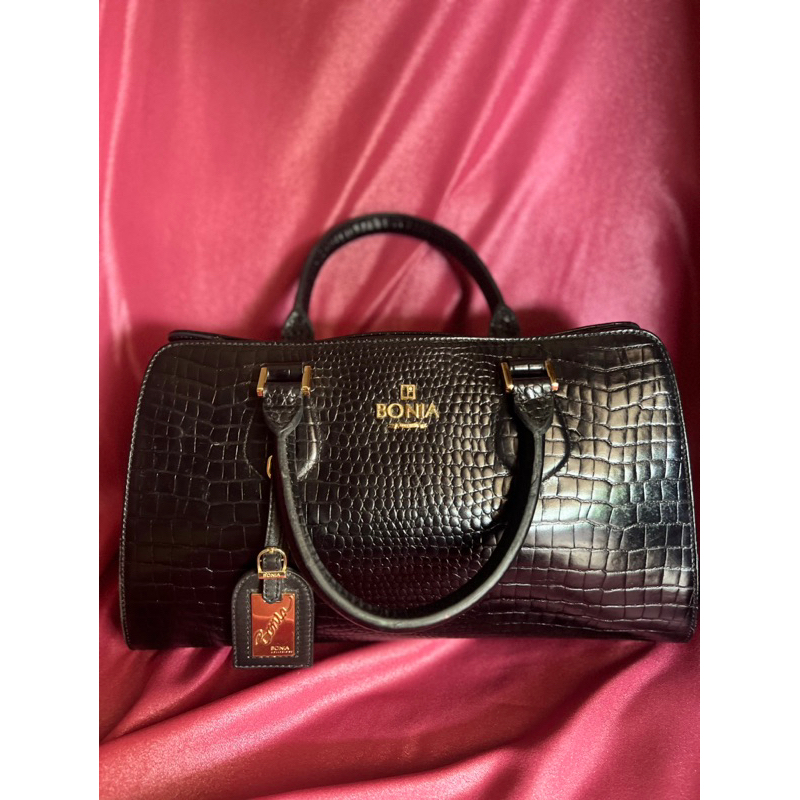 [PRELOVED] HAND BAG BONIA ORIGINAL FORM STORE