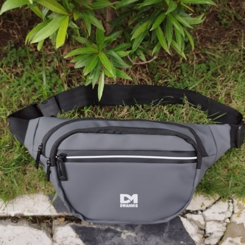 Tas Selempang Pria Bahan Balon Super | Waistbag Pria Exclusive Original Merk DM