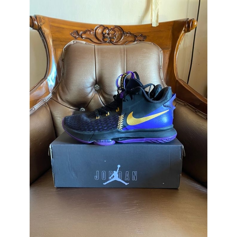 LEBRON WITNESS V LAKERS SCN2271
