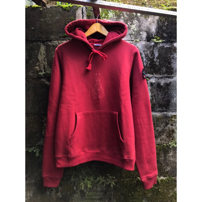 HOODIE W. ESSENTIELS X SPONGEBOB